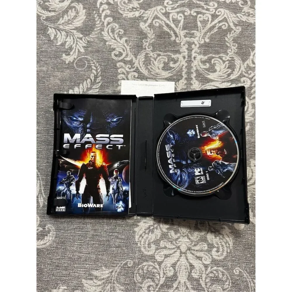 Mass Effect PC DVD-ROM Game Action RPG by Electronic Arts M Rating